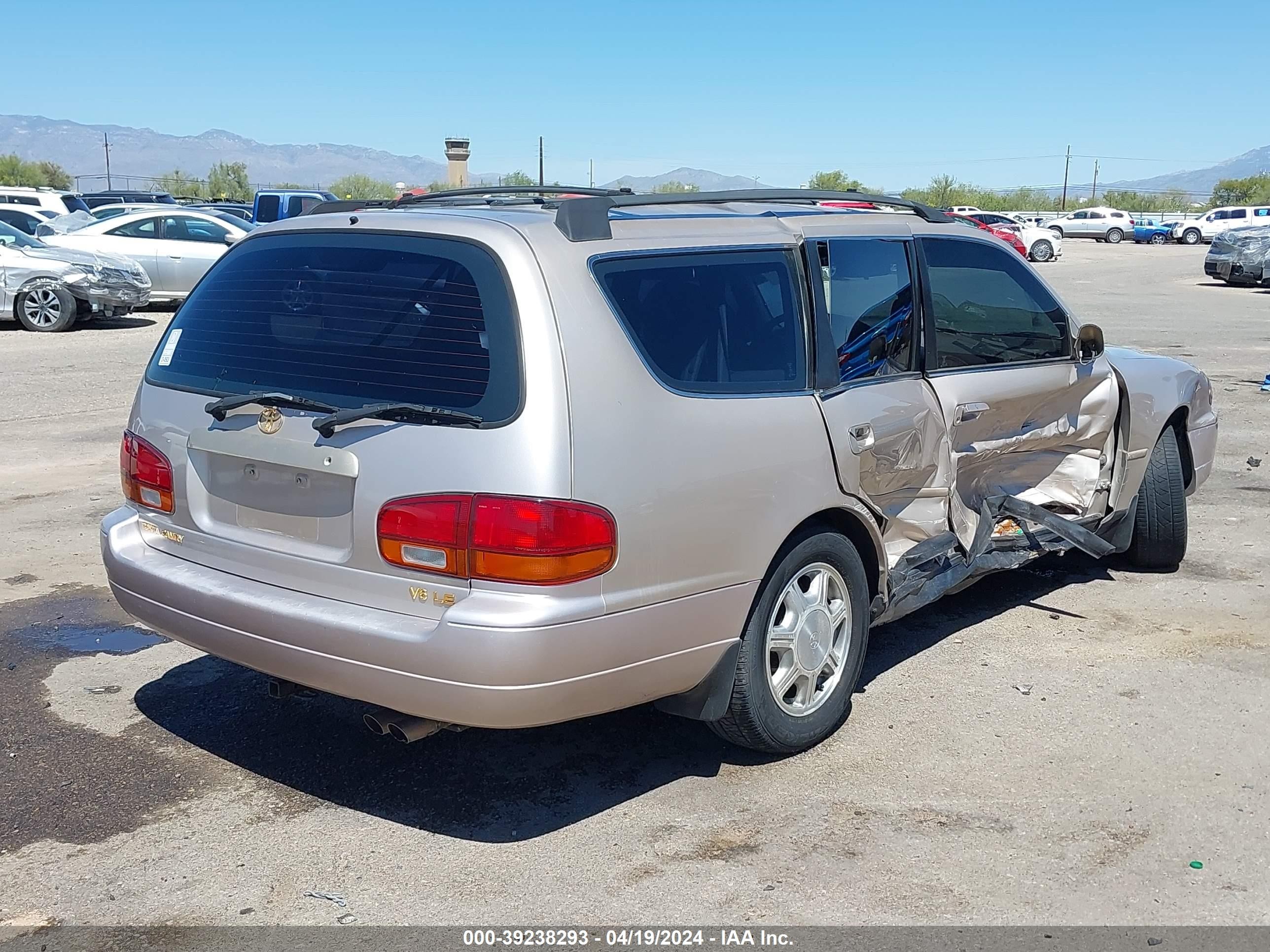 Photo 3 VIN: 4T1EF12K2TU129598 - TOYOTA CAMRY 