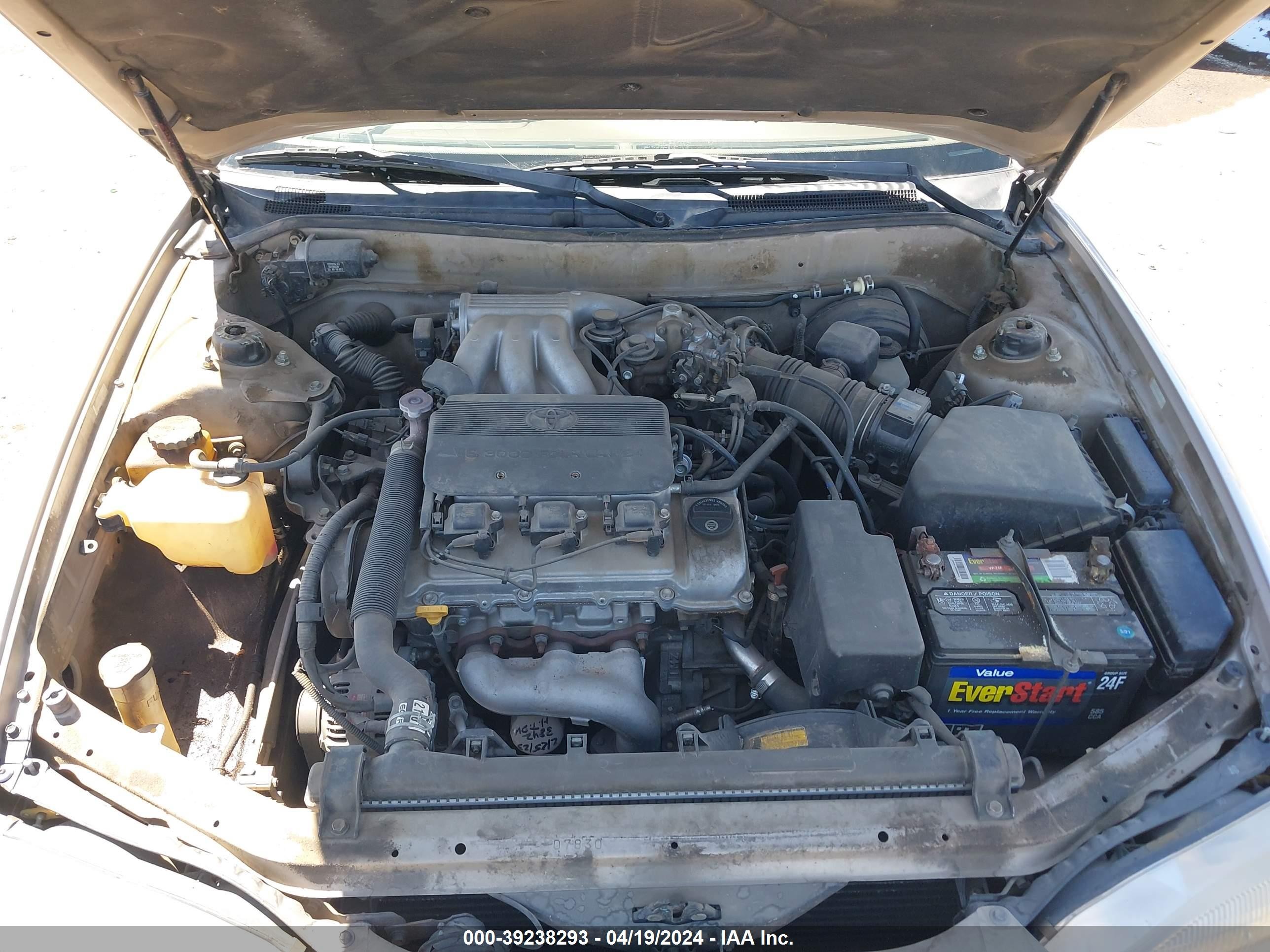 Photo 9 VIN: 4T1EF12K2TU129598 - TOYOTA CAMRY 