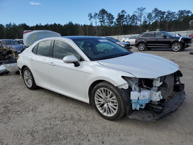 Photo 3 VIN: 4T1F11AK0LU306458 - TOYOTA CAMRY XLE 