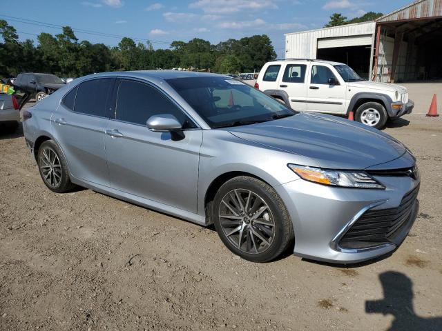 Photo 3 VIN: 4T1F11AK1MU584626 - TOYOTA CAMRY XLE 