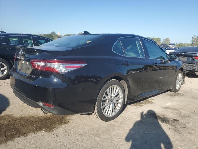 Photo 2 VIN: 4T1F11AK3LU399833 - TOYOTA CAMRY XLE 