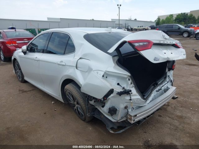 Photo 2 VIN: 4T1F11AK3NU035625 - TOYOTA CAMRY 