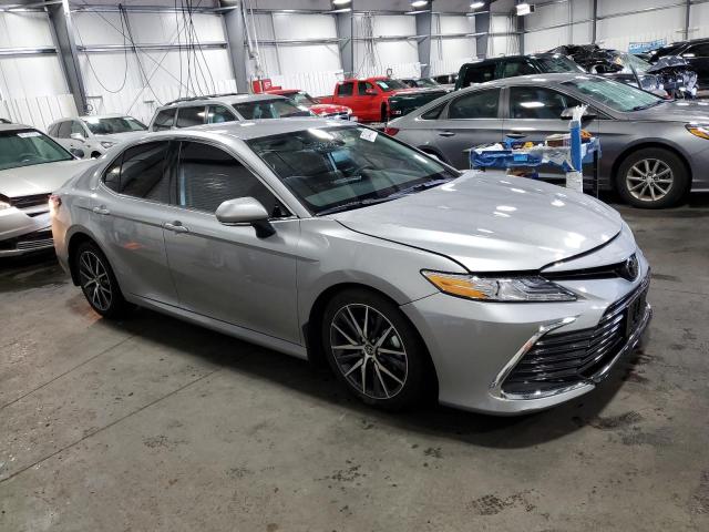 Photo 3 VIN: 4T1F11AK3PU821587 - TOYOTA CAMRY 