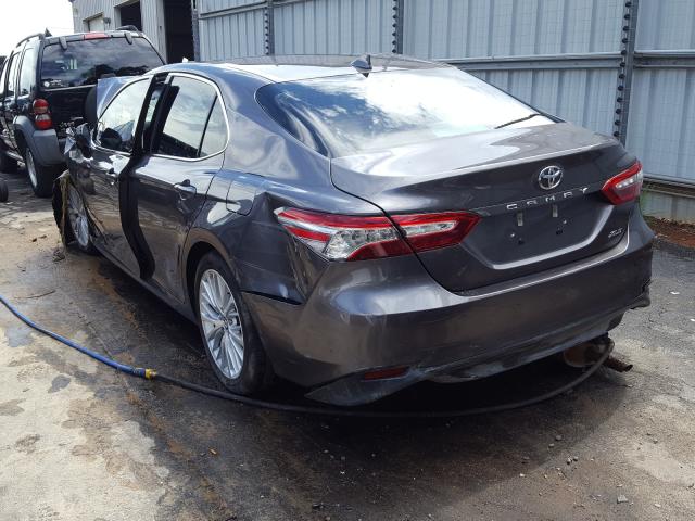 Photo 2 VIN: 4T1F11AK4LU900146 - TOYOTA CAMRY XLE 