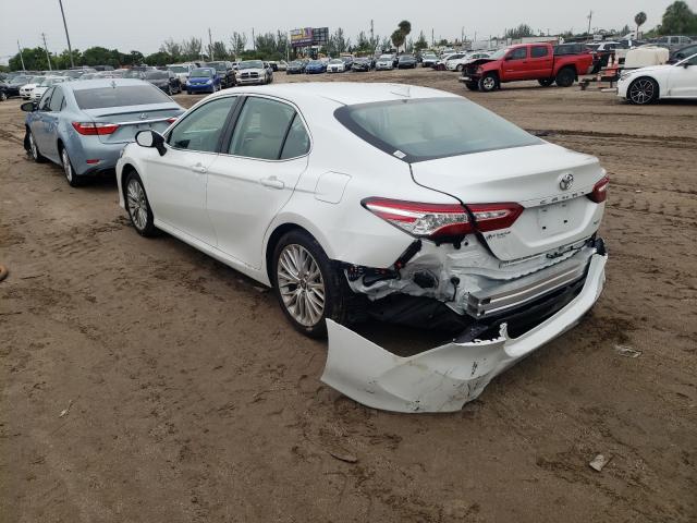 Photo 2 VIN: 4T1F11AK5LU386503 - TOYOTA CAMRY XLE 