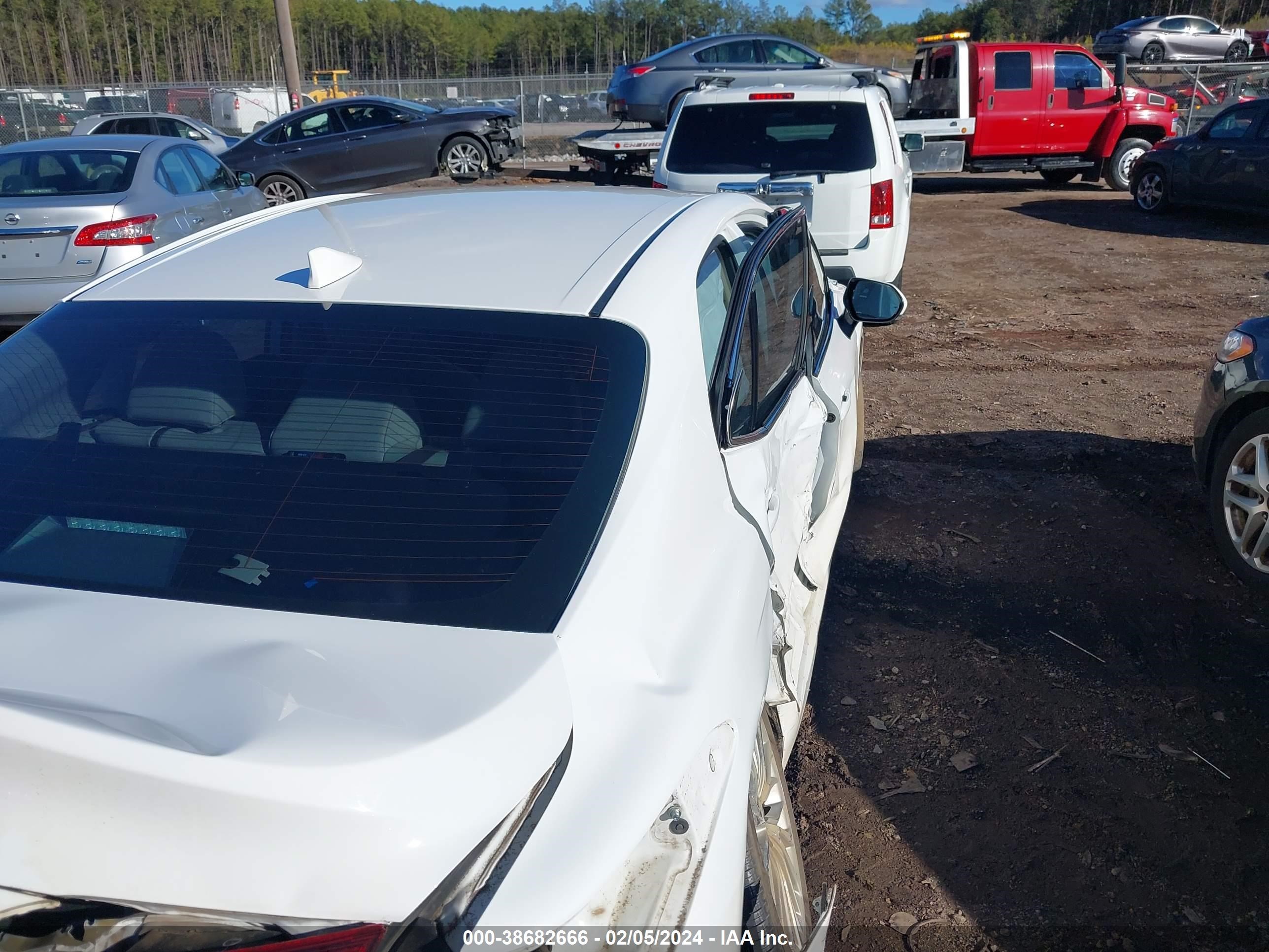 Photo 19 VIN: 4T1F11AK5LU978838 - TOYOTA CAMRY 