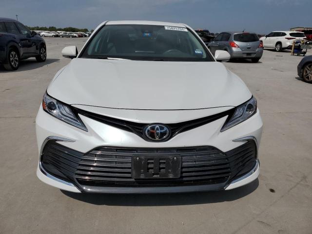 Photo 4 VIN: 4T1F11AK6MU610637 - TOYOTA CAMRY XLE 