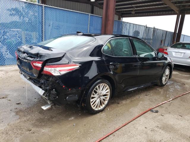 Photo 2 VIN: 4T1F11AK7LU309874 - TOYOTA CAMRY XLE 