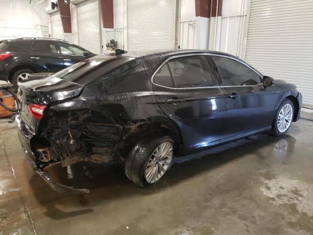 Photo 2 VIN: 4T1F11AK7LU894505 - TOYOTA CAMRY XLE 