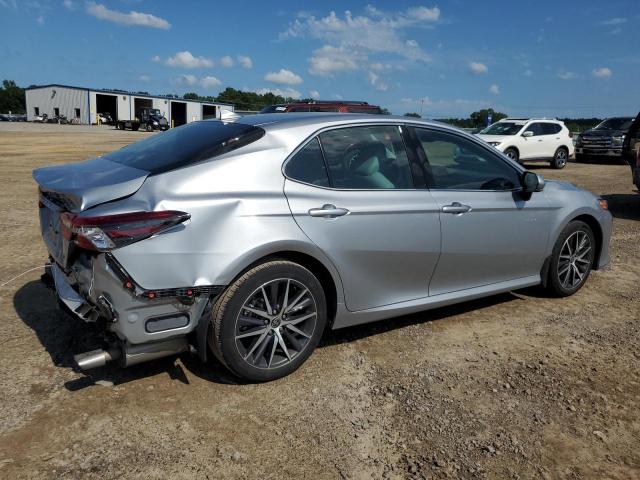 Photo 2 VIN: 4T1F11AK8NU010039 - TOYOTA CAMRY XLE 