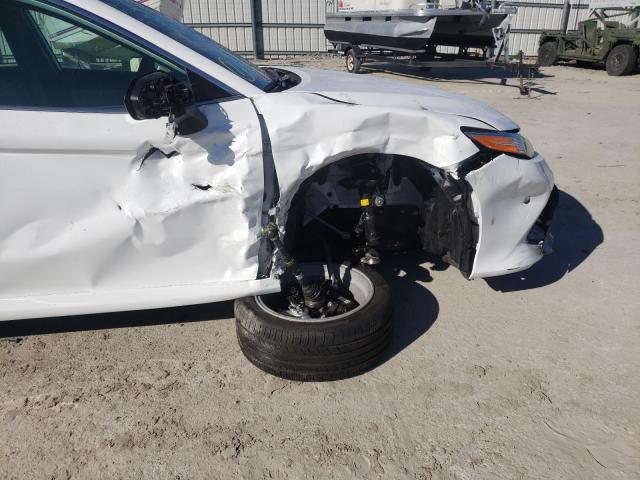 Photo 8 VIN: 4T1F11AKXLU959167 - TOYOTA CAMRY XLE 