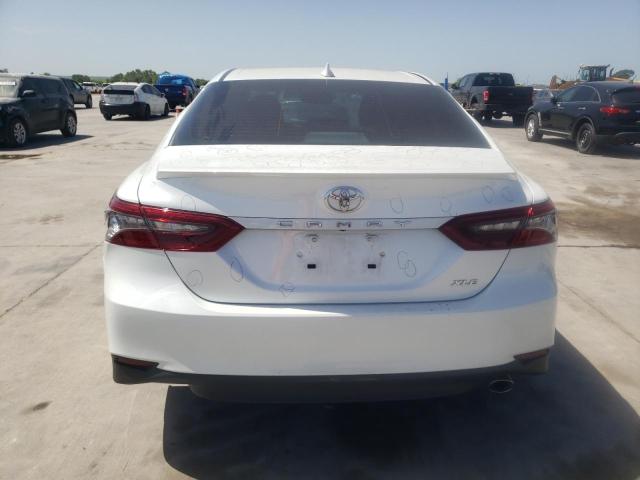 Photo 5 VIN: 4T1F11AKXRU898220 - TOYOTA CAMRY XLE 