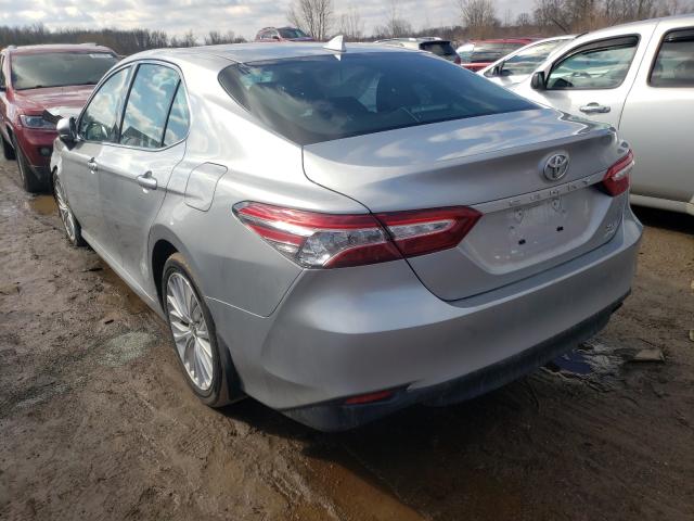 Photo 2 VIN: 4T1F11BK0LU012069 - TOYOTA CAMRY XLE 