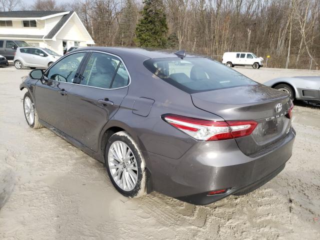 Photo 2 VIN: 4T1F11BK3LU018898 - TOYOTA CAMRY 