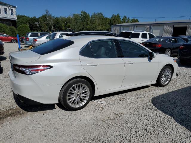 Photo 2 VIN: 4T1F11BK4LU014102 - TOYOTA CAMRY 