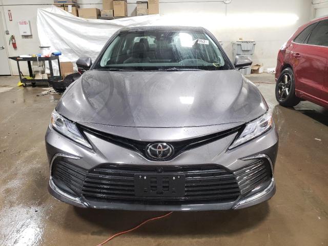 Photo 4 VIN: 4T1F11BK7PU082867 - TOYOTA CAMRY XLE 