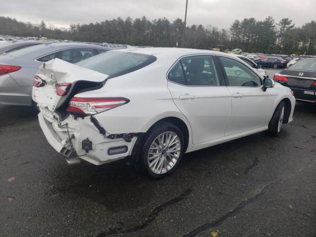 Photo 2 VIN: 4T1F11BK9LU003953 - TOYOTA CAMRY XLE 