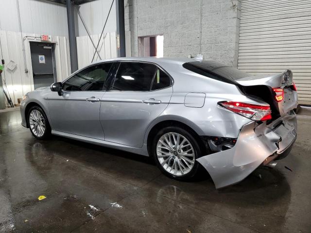 Photo 1 VIN: 4T1F31AK0LU536978 - TOYOTA CAMRY XLE 