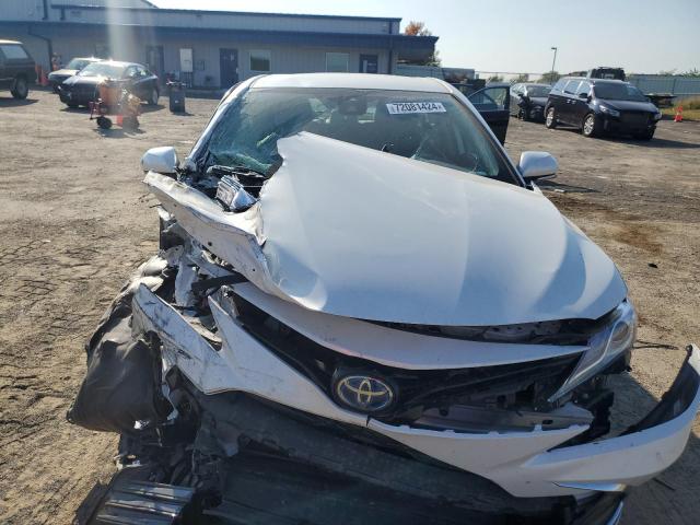 Photo 4 VIN: 4T1F31AK0RU060417 - TOYOTA CAMRY XLE 