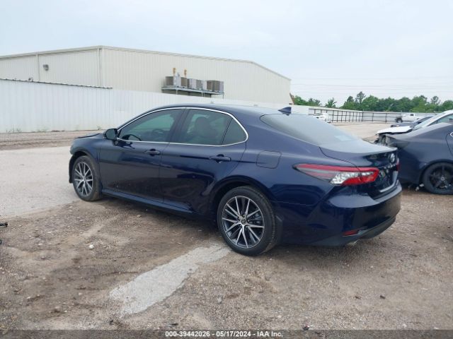 Photo 2 VIN: 4T1F31AK1NU034015 - TOYOTA CAMRY 