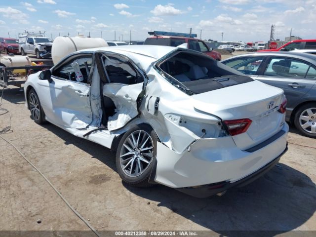 Photo 2 VIN: 4T1F31AK1NU579633 - TOYOTA CAMRY 