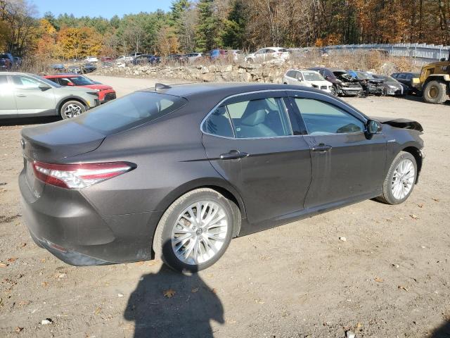 Photo 2 VIN: 4T1F31AK2LU526128 - TOYOTA CAMRY XLE 