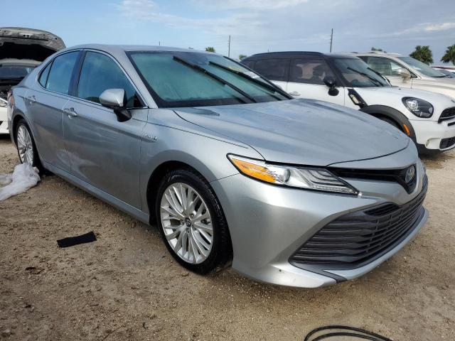 Photo 3 VIN: 4T1F31AK3LU525134 - TOYOTA CAMRY XLE 