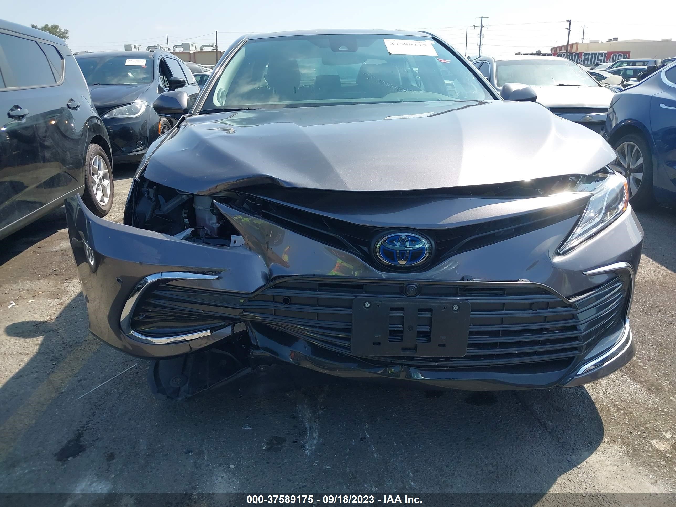 Photo 11 VIN: 4T1F31AK3NU579715 - TOYOTA CAMRY 