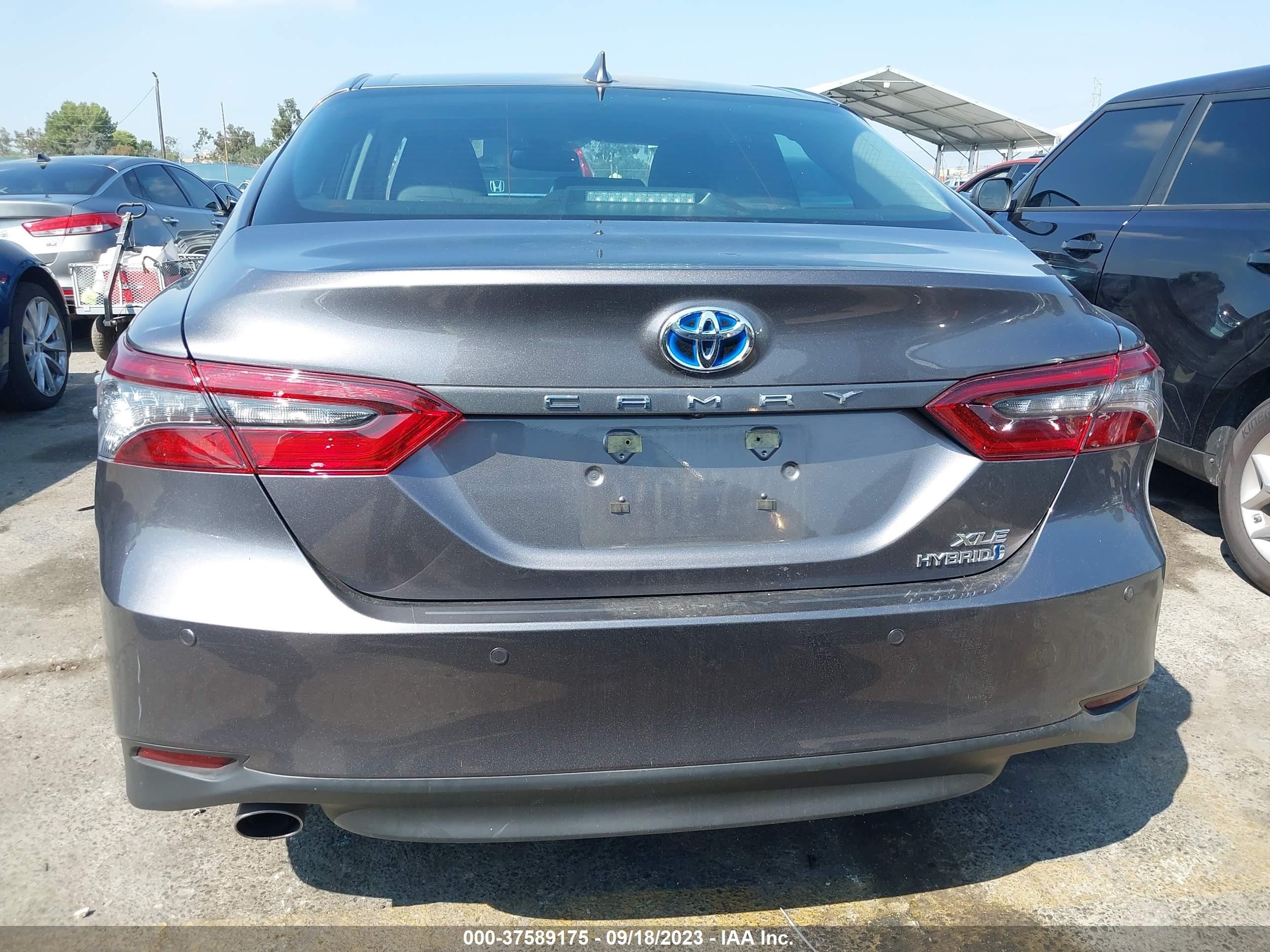 Photo 15 VIN: 4T1F31AK3NU579715 - TOYOTA CAMRY 