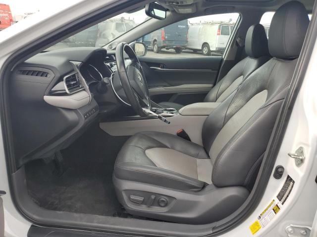 Photo 6 VIN: 4T1F31AK6LU530201 - TOYOTA CAMRY XLE 