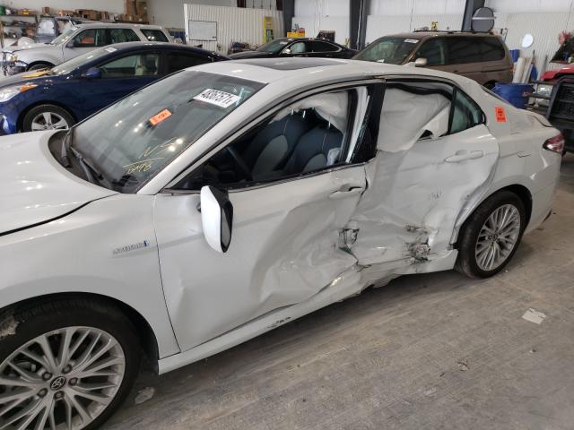 Photo 8 VIN: 4T1F31AK6LU536998 - TOYOTA CAMRY XLE 