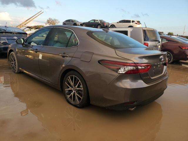 Photo 1 VIN: 4T1F31AK8RU072198 - TOYOTA CAMRY XLE 