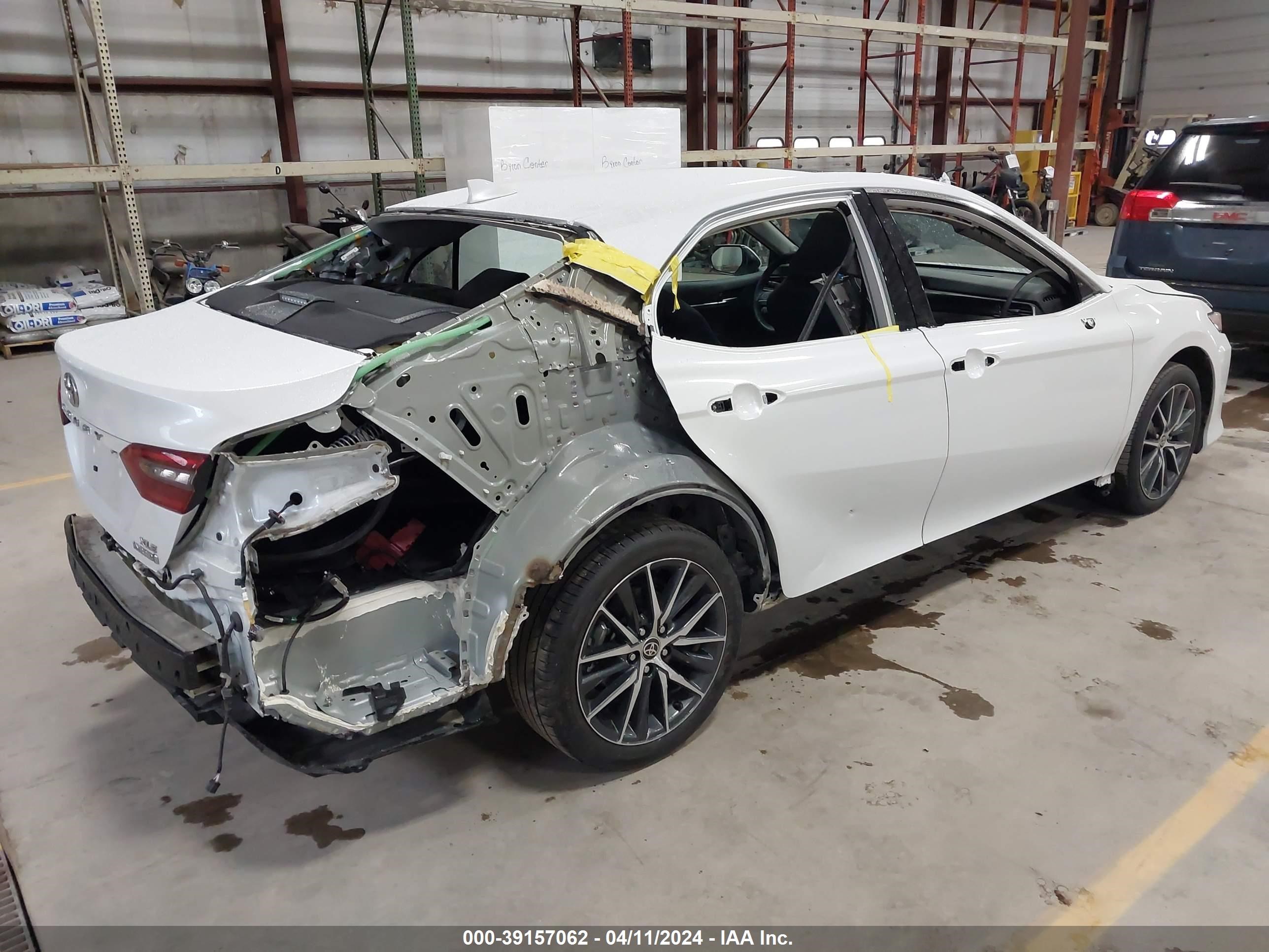 Photo 3 VIN: 4T1F31AK9RU624890 - TOYOTA CAMRY 