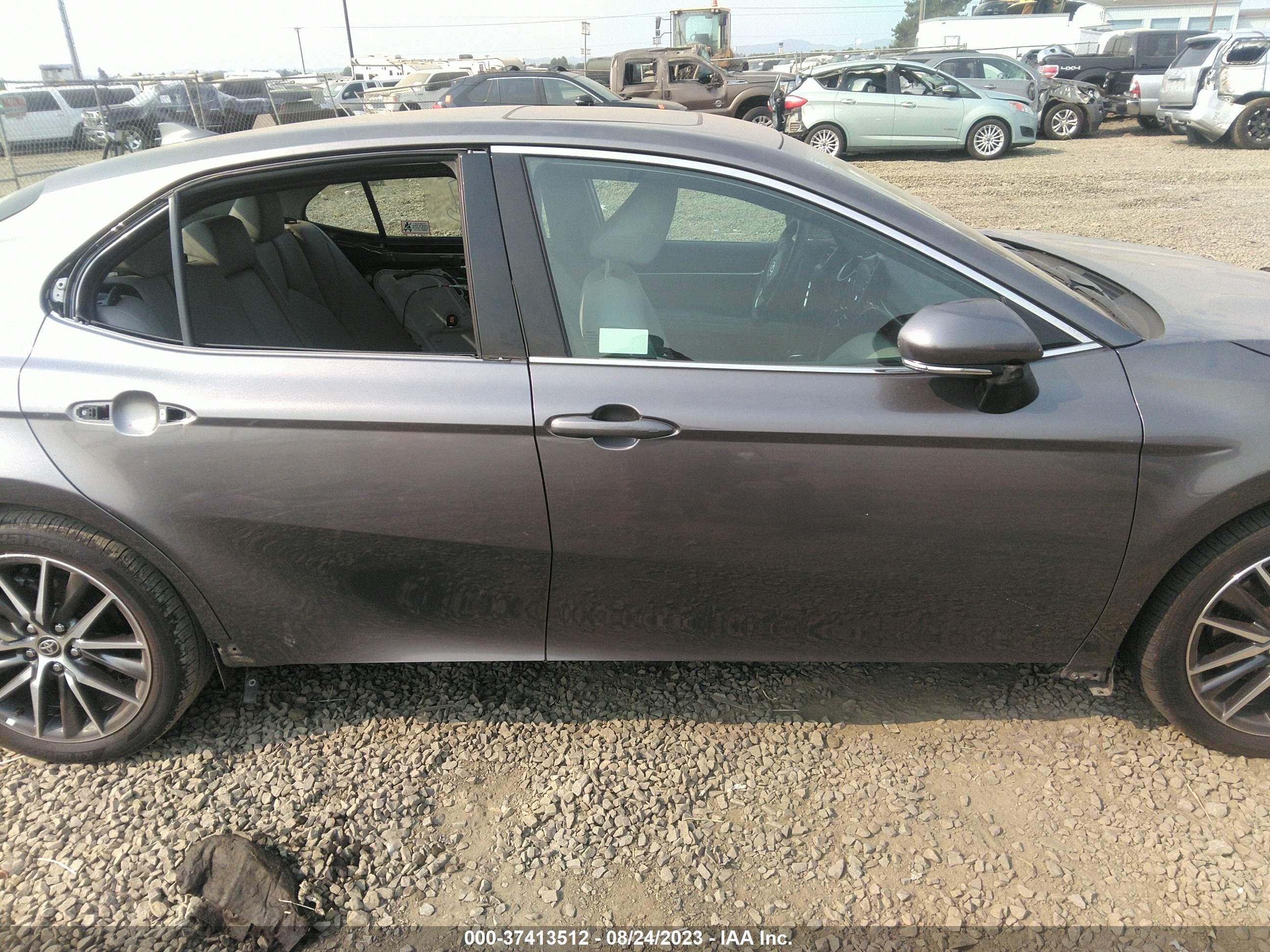 Photo 13 VIN: 4T1F31AKXNU595099 - TOYOTA CAMRY 