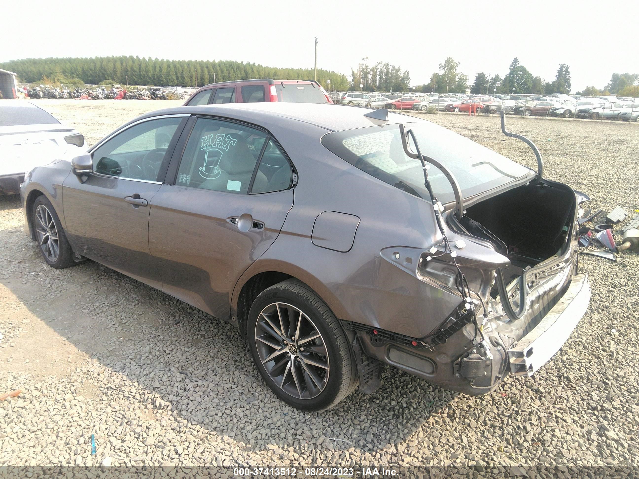 Photo 2 VIN: 4T1F31AKXNU595099 - TOYOTA CAMRY 