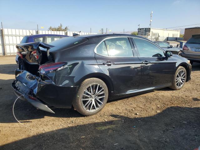 Photo 2 VIN: 4T1F31AKXRU060117 - TOYOTA CAMRY XLE 