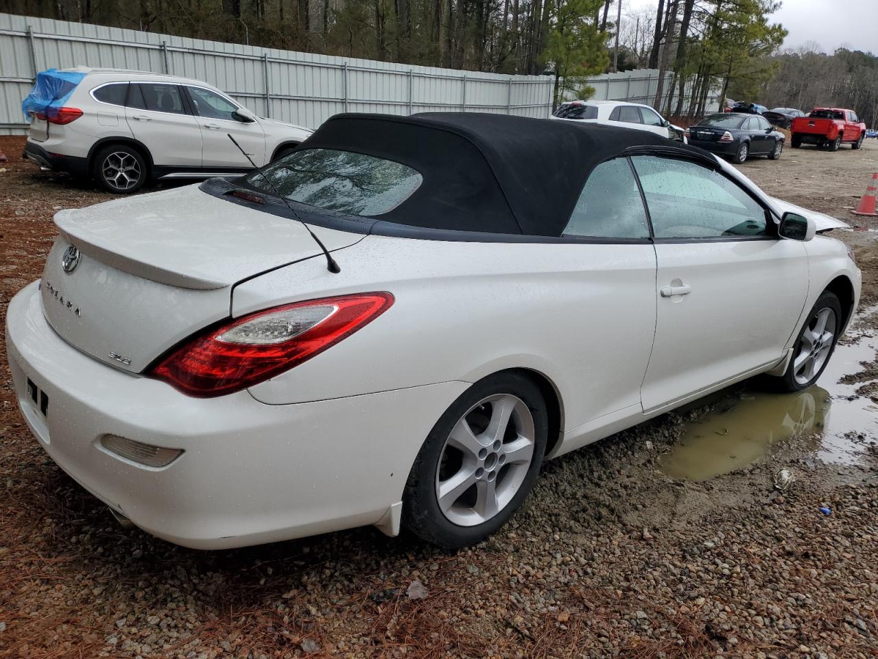 Photo 2 VIN: 4T1FA38P07U122737 - TOYOTA CAMRY SOLARA 