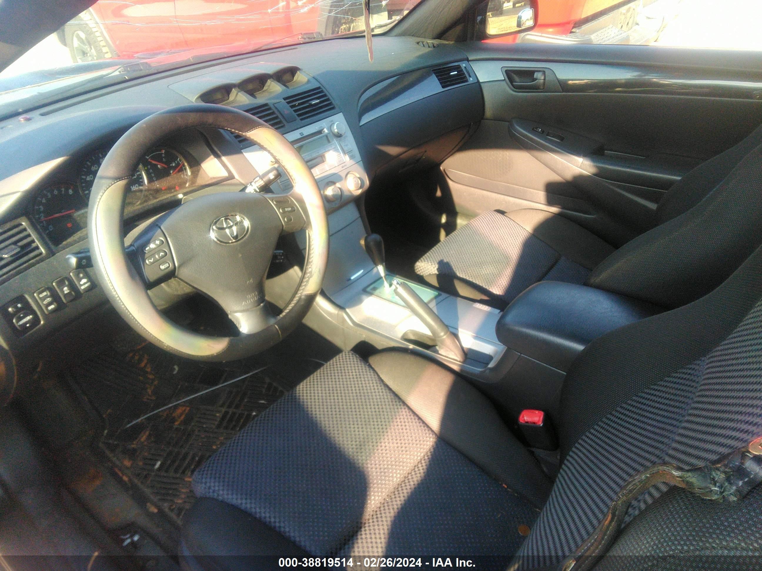 Photo 4 VIN: 4T1FA38P16U066418 - TOYOTA CAMRY SOLARA 