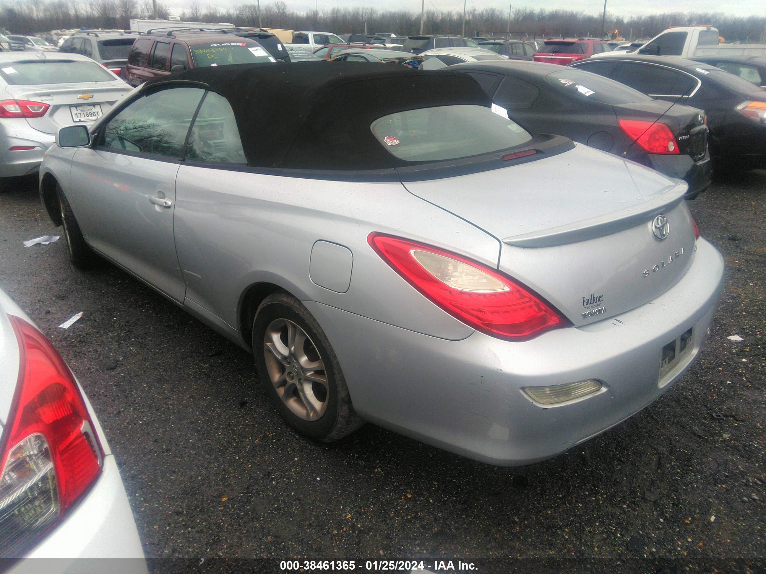 Photo 2 VIN: 4T1FA38P17U128336 - TOYOTA CAMRY SOLARA 