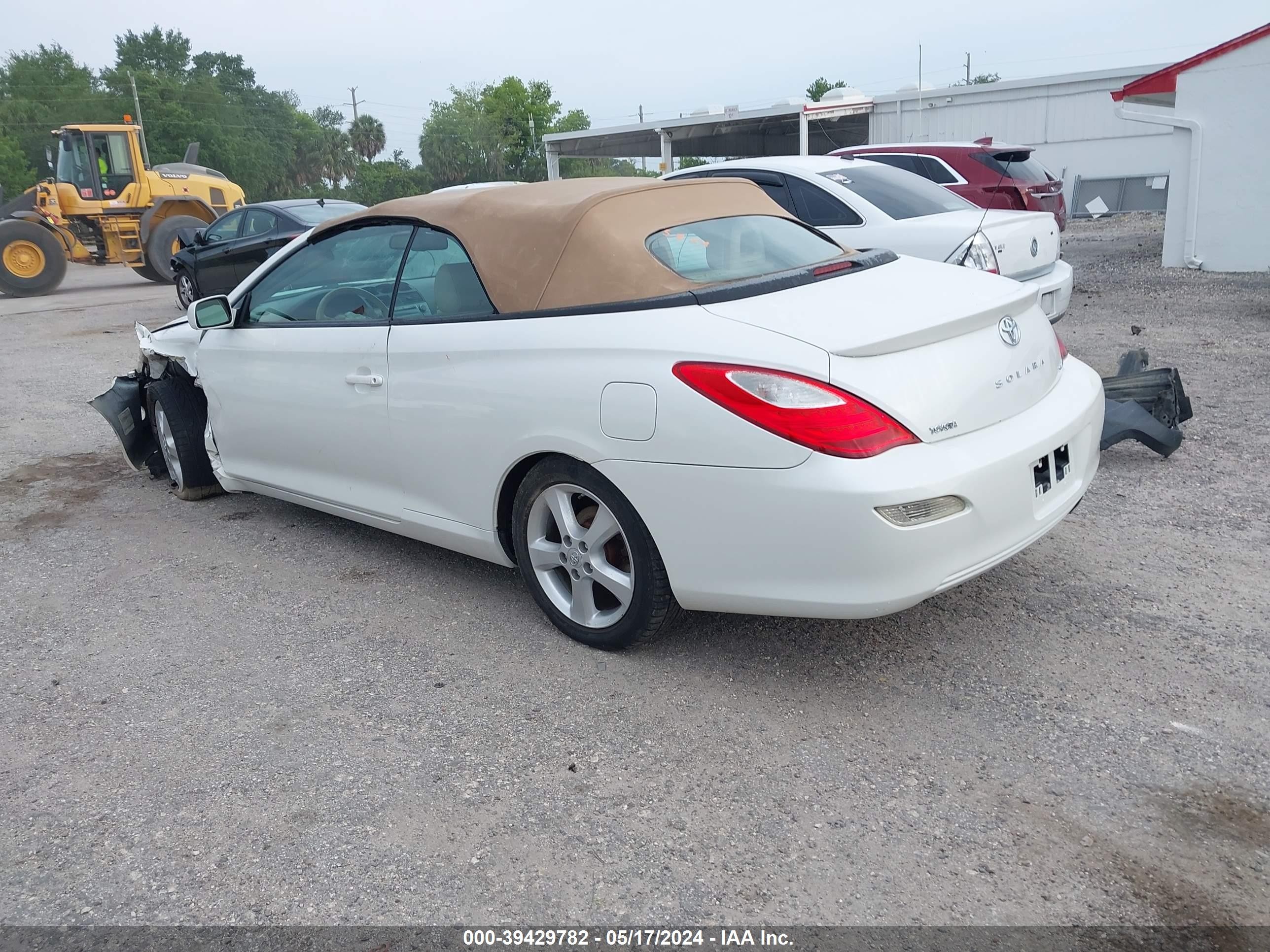 Photo 2 VIN: 4T1FA38P18U146336 - TOYOTA CAMRY SOLARA 