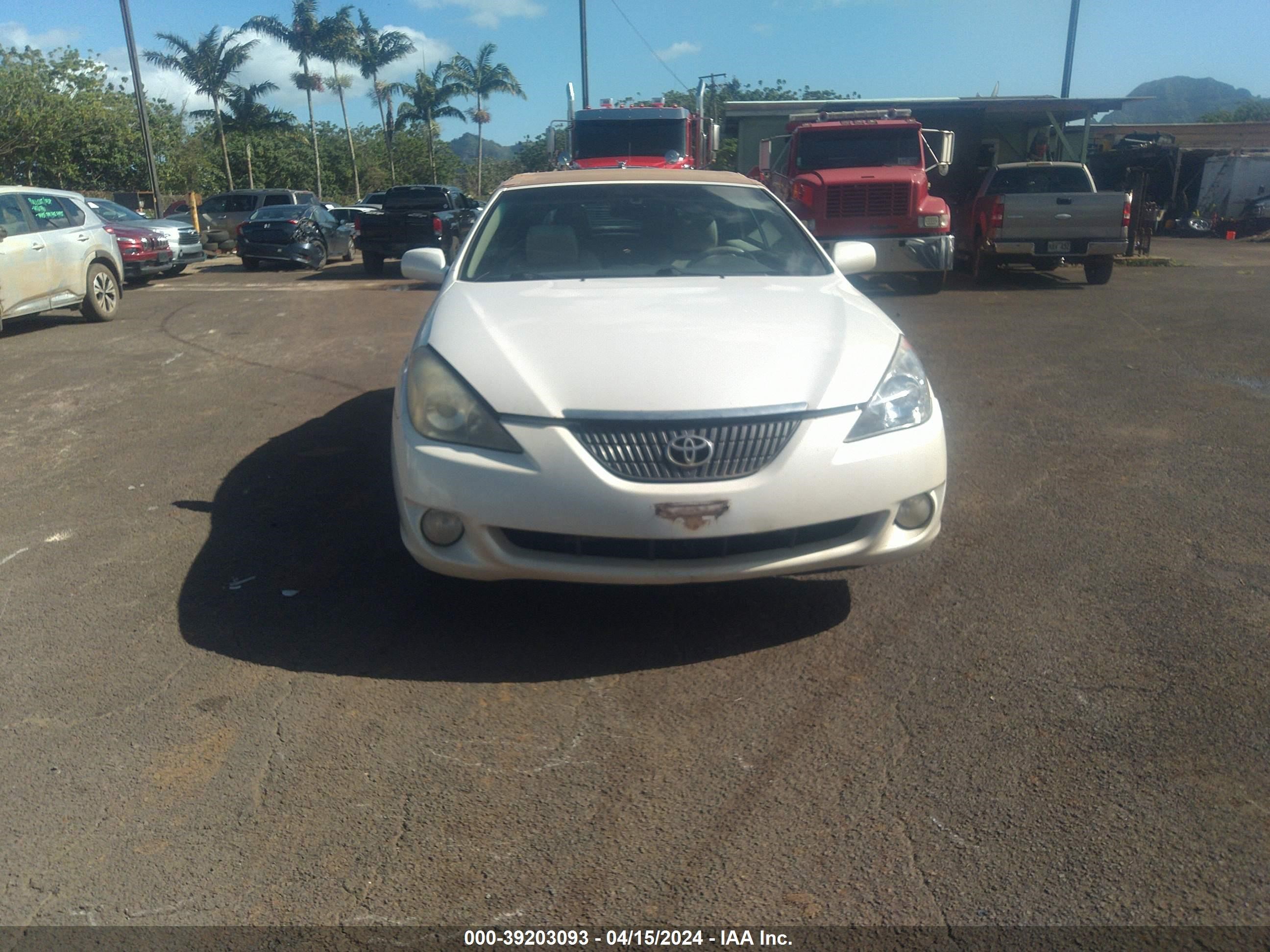 Photo 5 VIN: 4T1FA38P25U046631 - TOYOTA CAMRY SOLARA 