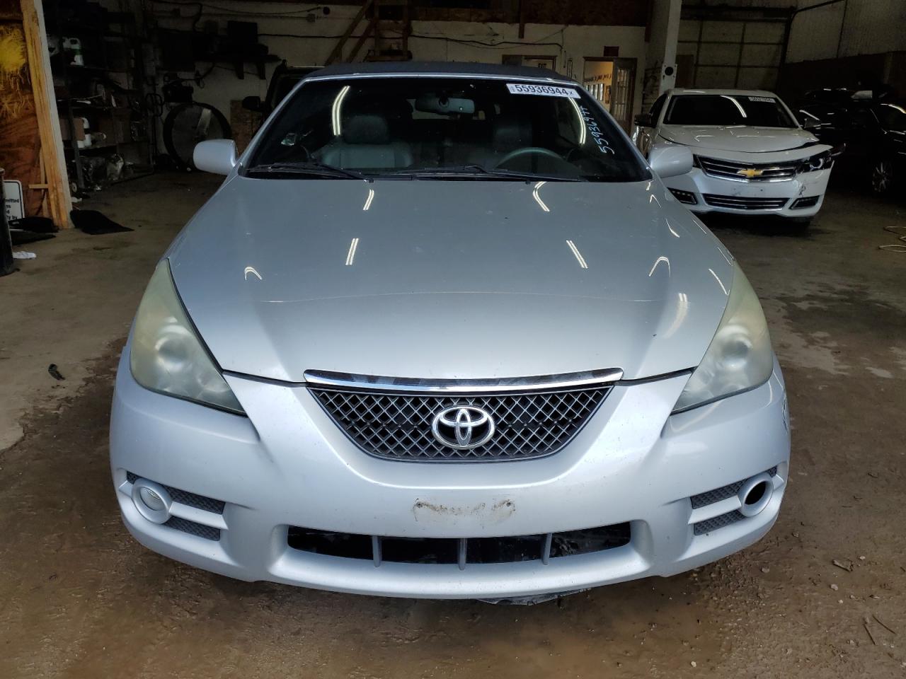 Photo 4 VIN: 4T1FA38P27U119693 - TOYOTA CAMRY SOLARA 