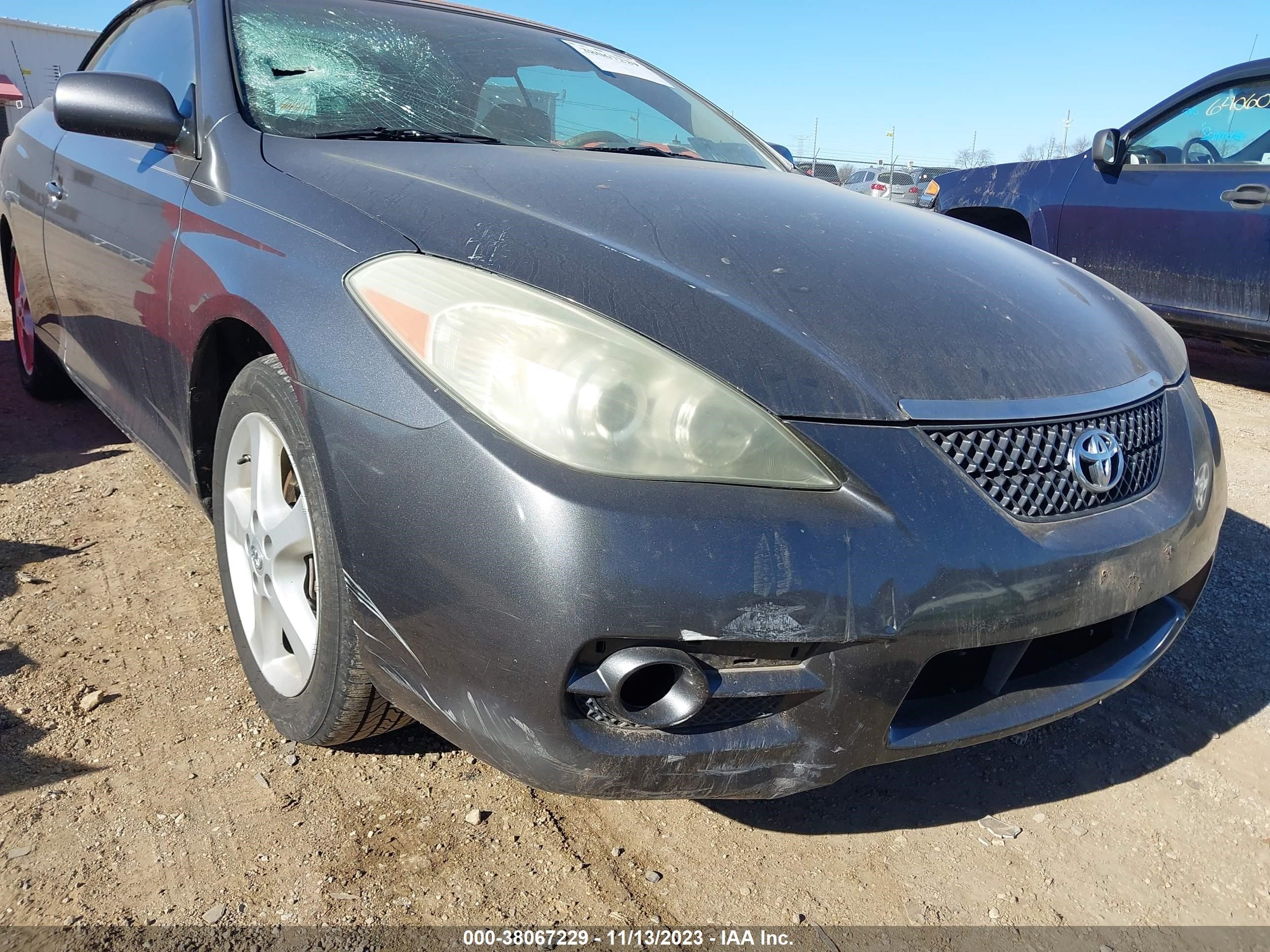 Photo 5 VIN: 4T1FA38P27U121153 - TOYOTA CAMRY SOLARA 