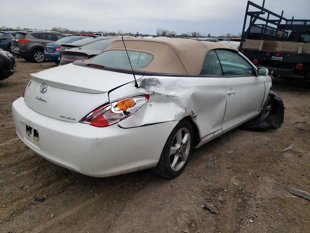 Photo 2 VIN: 4T1FA38P45U061051 - TOYOTA CAMRY SOLARA 