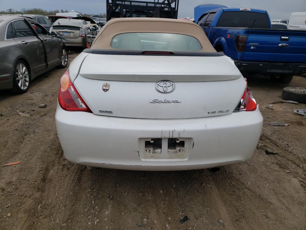 Photo 5 VIN: 4T1FA38P45U061051 - TOYOTA CAMRY SOLARA 