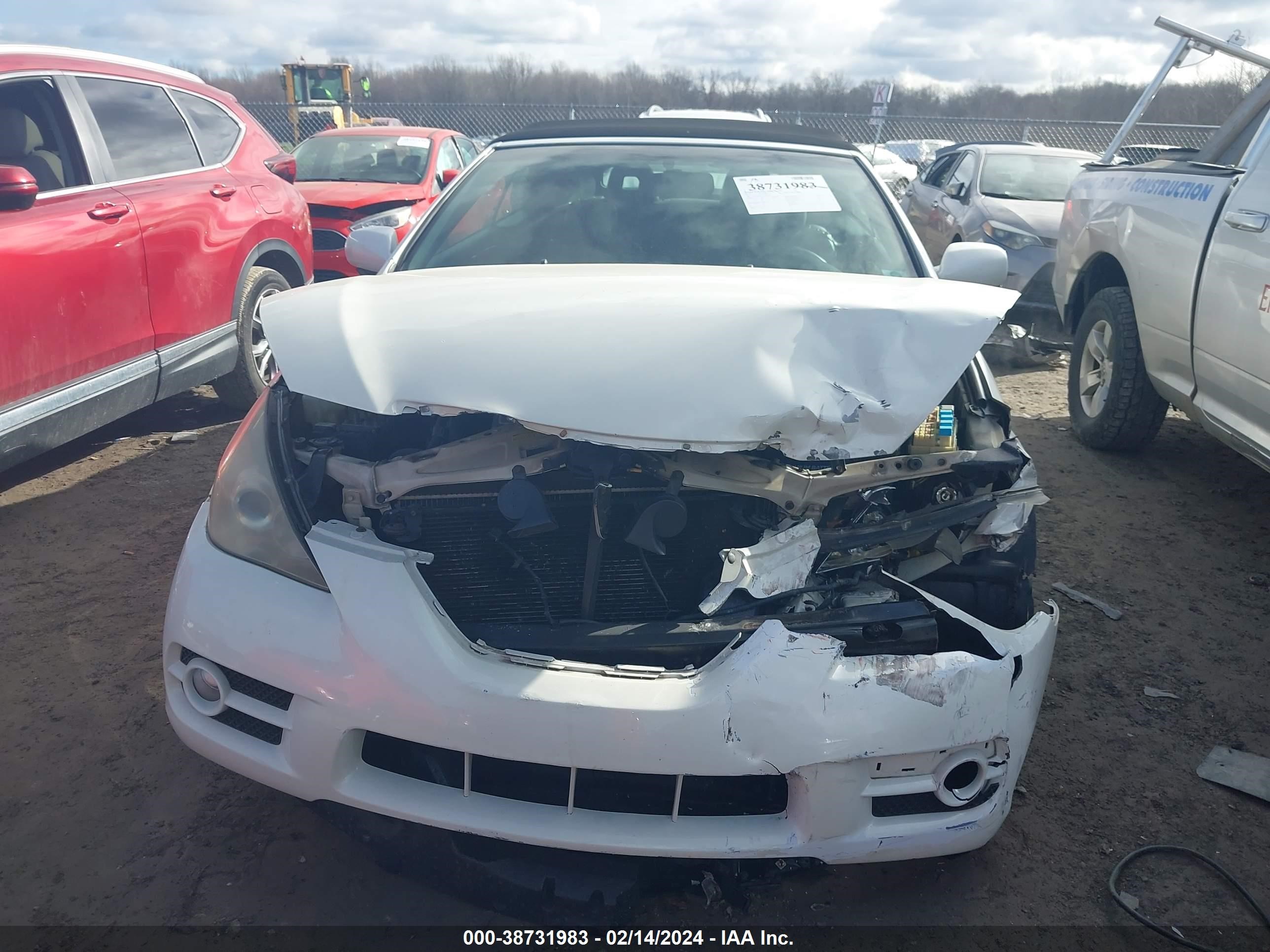 Photo 11 VIN: 4T1FA38P47U120540 - TOYOTA CAMRY SOLARA 