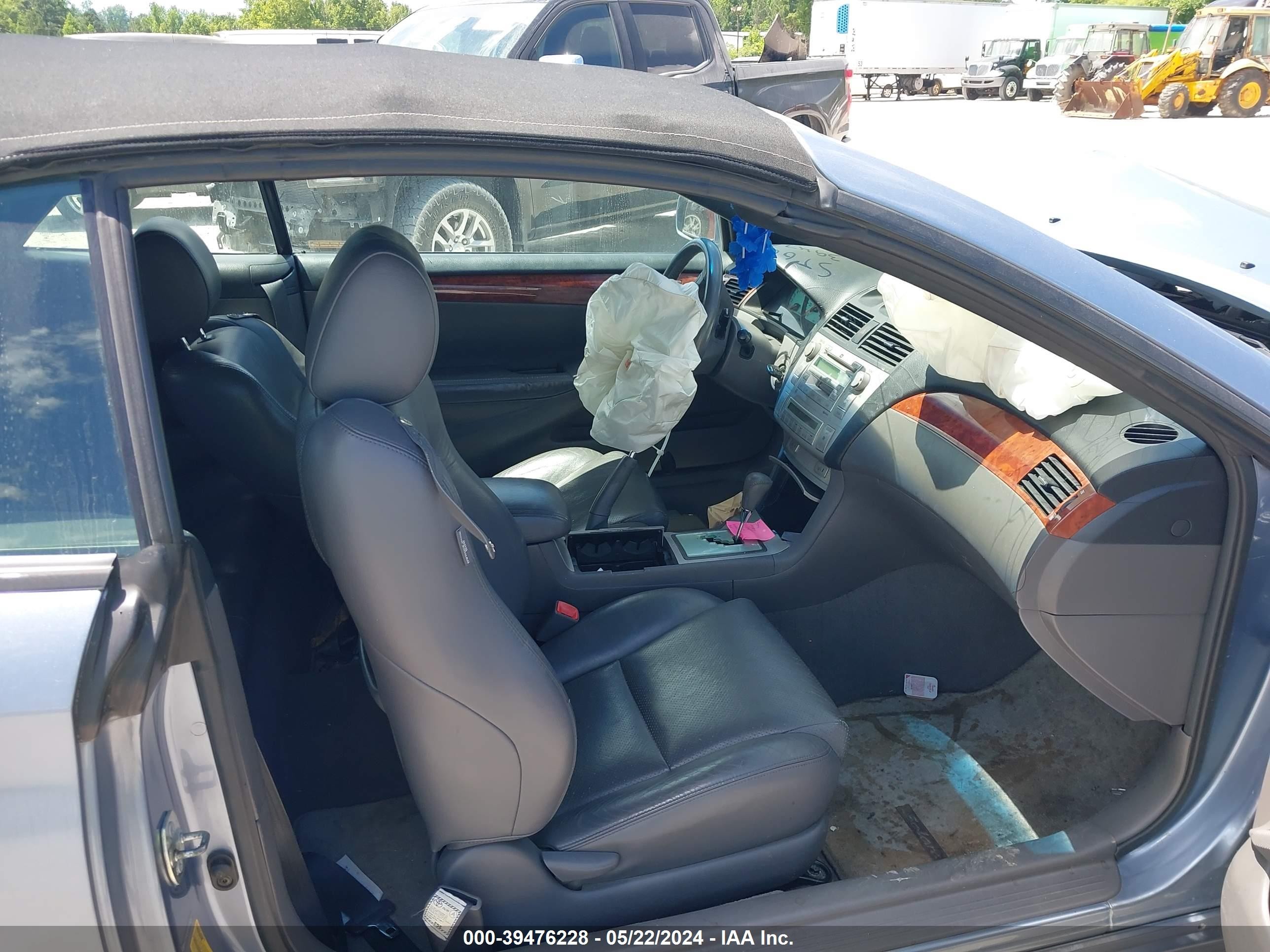 Photo 4 VIN: 4T1FA38P56U065823 - TOYOTA CAMRY SOLARA 