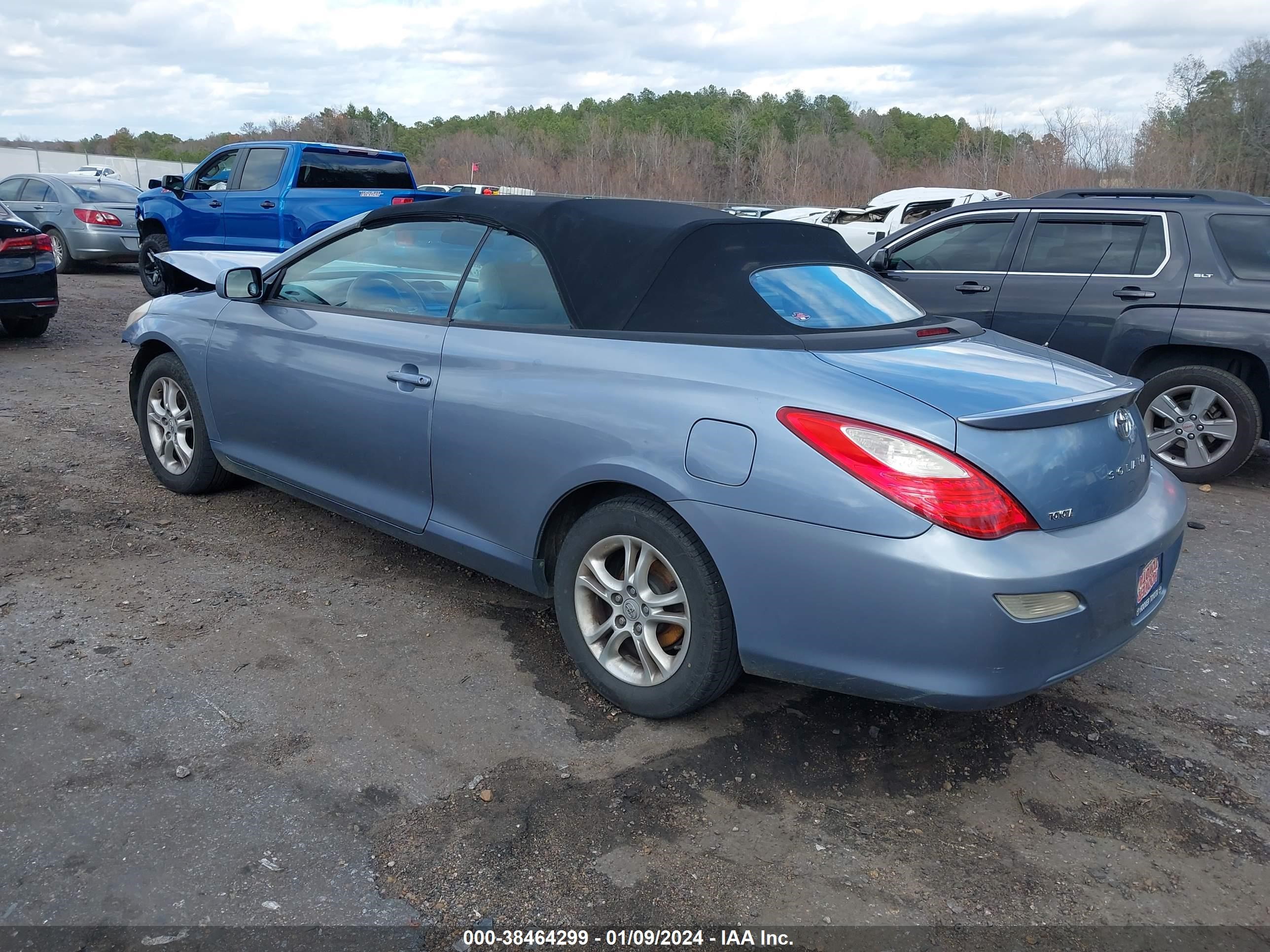 Photo 2 VIN: 4T1FA38P57U126220 - TOYOTA CAMRY SOLARA 