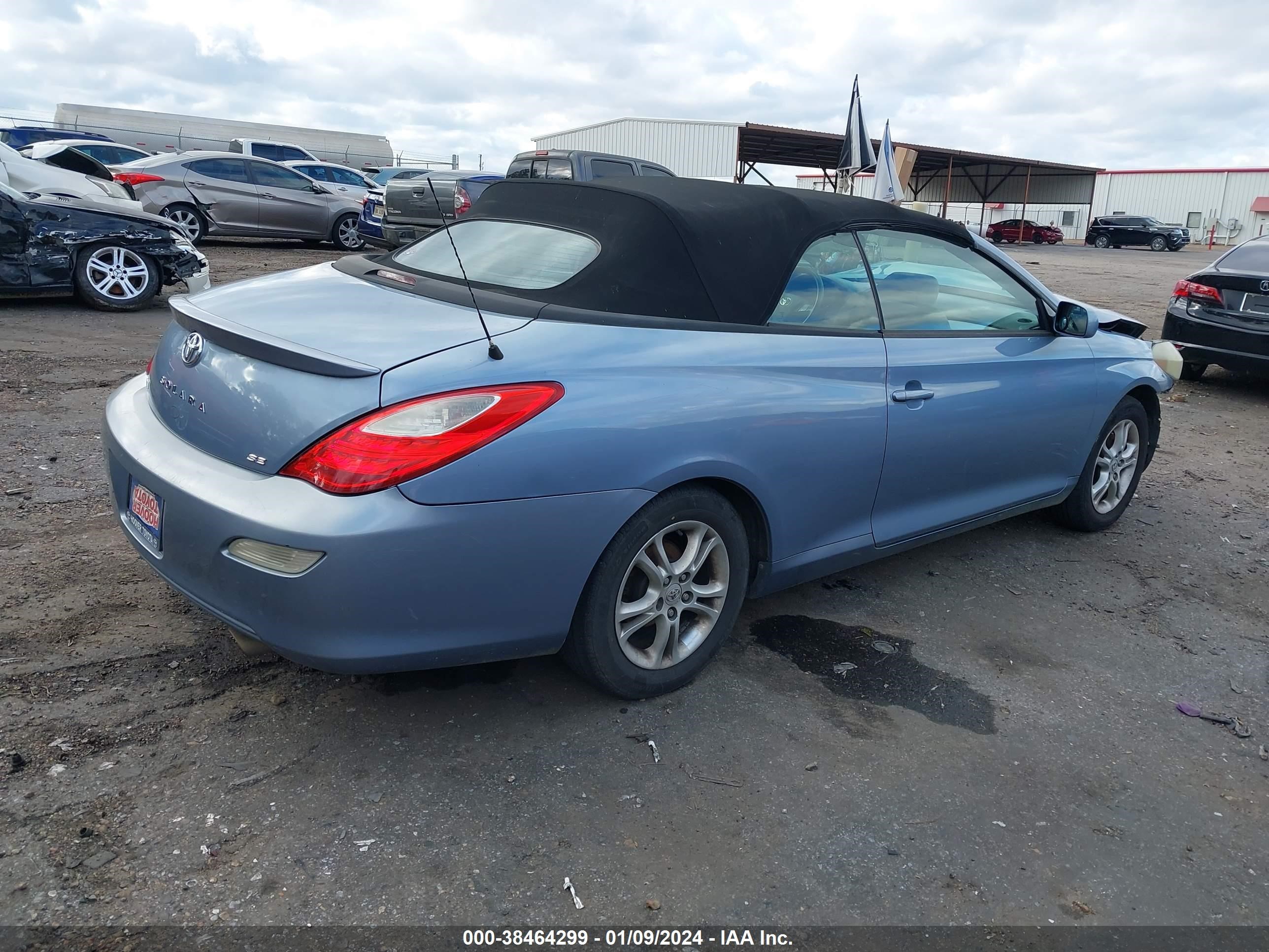 Photo 3 VIN: 4T1FA38P57U126220 - TOYOTA CAMRY SOLARA 