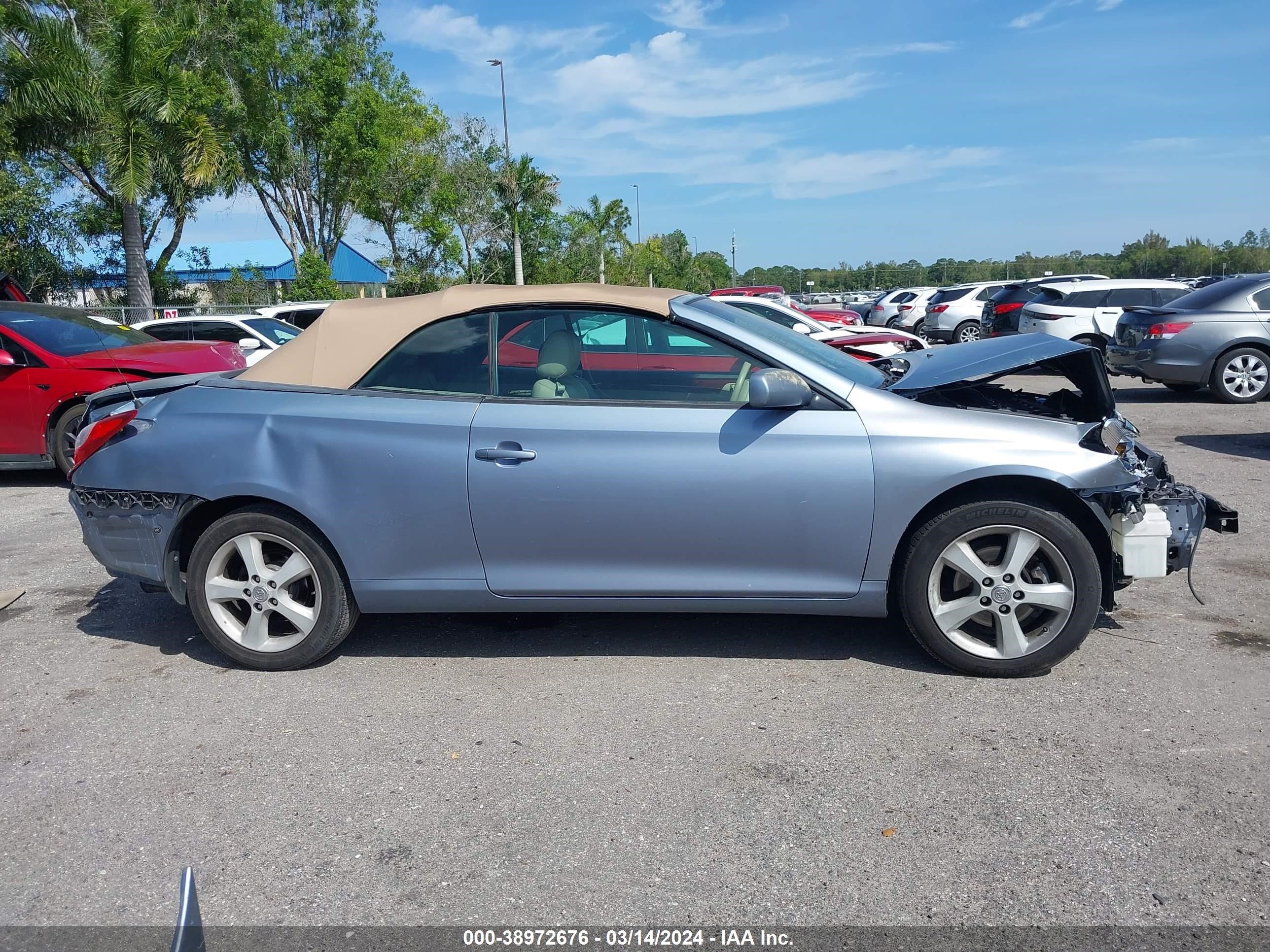 Photo 12 VIN: 4T1FA38P65U055445 - TOYOTA CAMRY SOLARA 